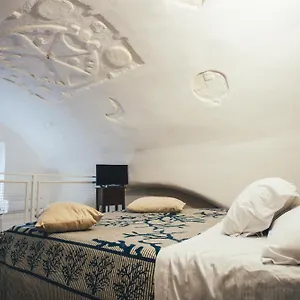 pietrantica-guest-house.hotels-amalfi.com/